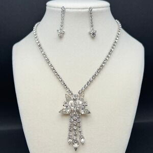 Vintage Rhinestone Necklace Earrings Set Silver Tone‎ Clear Safety Chain 15"